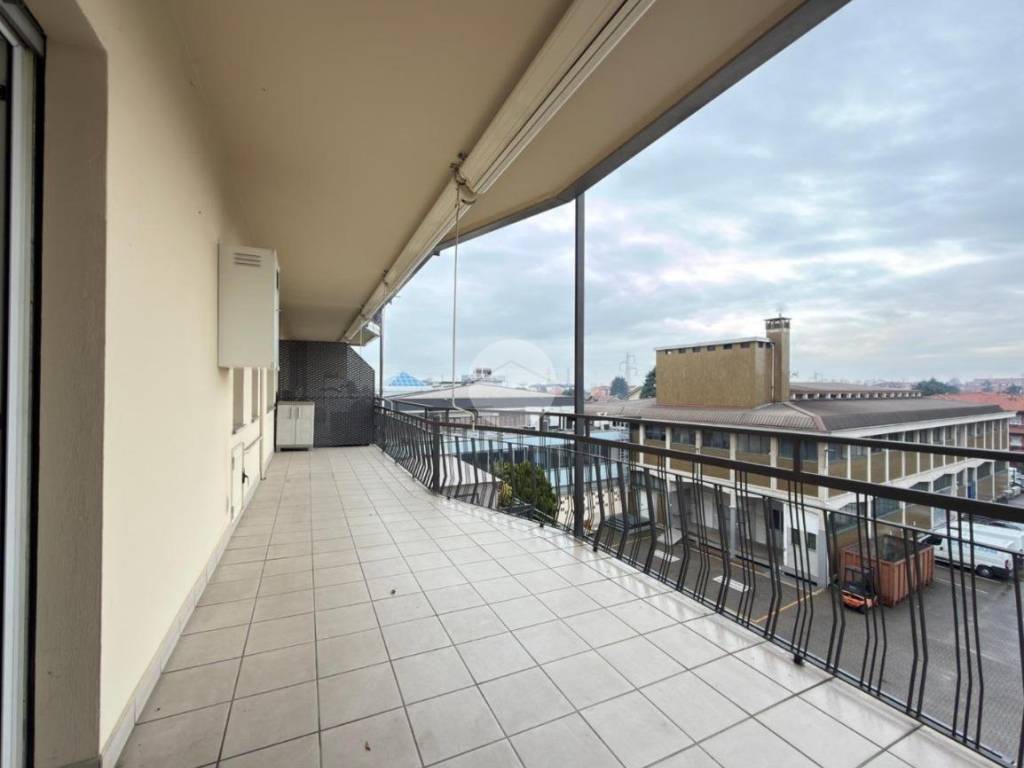 appartamento in affitto a Seregno