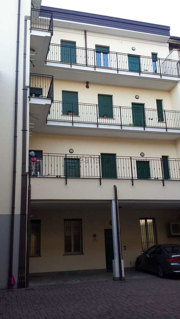 appartamento in affitto a Seregno