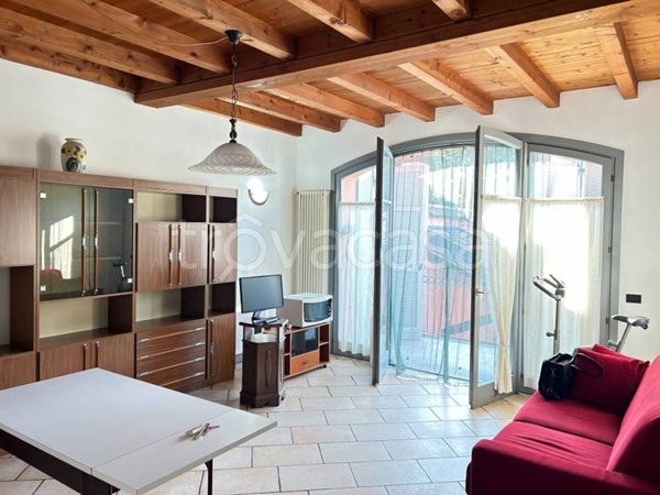 appartamento in affitto a Seregno