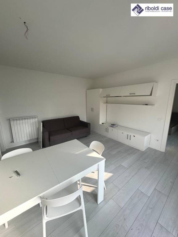 appartamento in affitto a Seregno