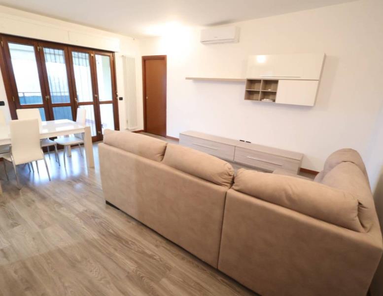 appartamento in affitto a Seregno