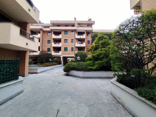 appartamento in affitto a Seregno