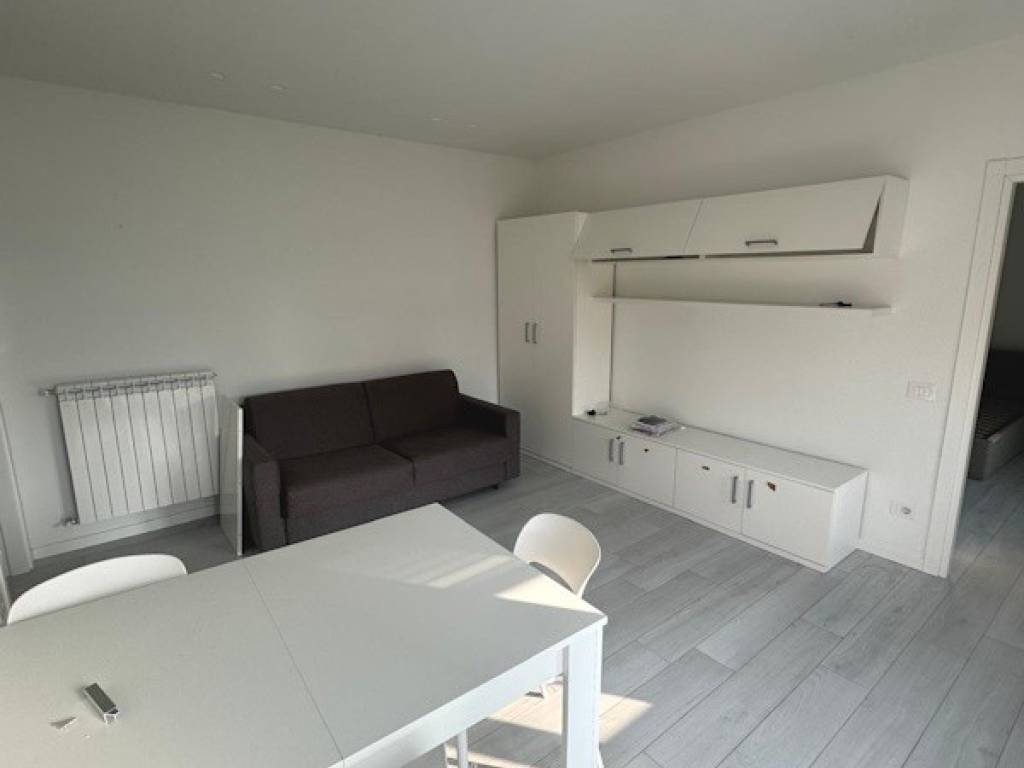 appartamento in affitto a Seregno