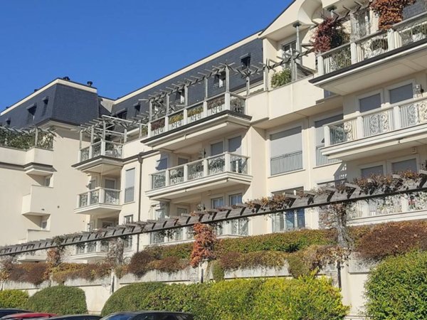 appartamento in affitto a Seregno