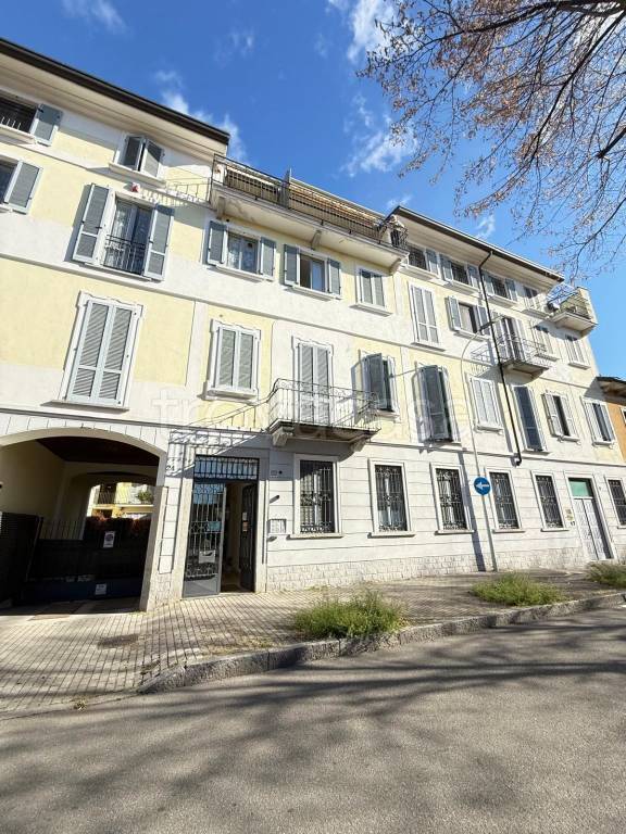 appartamento in affitto a Seregno