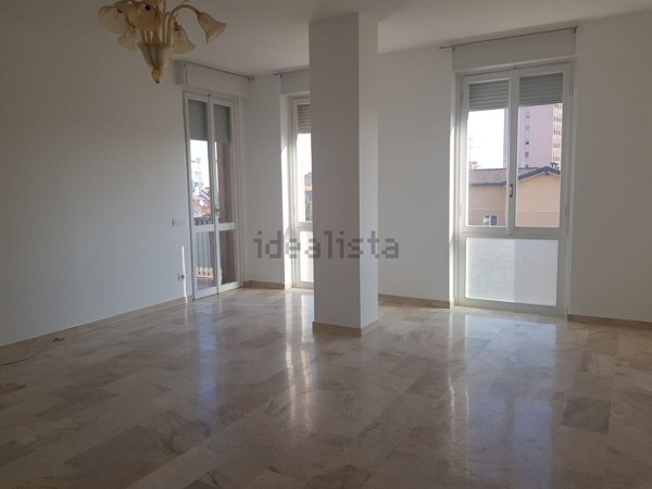 appartamento in affitto a Seregno