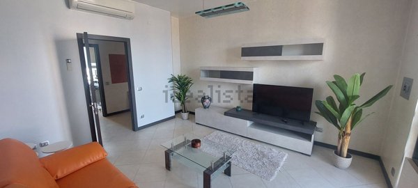 appartamento in affitto a Seregno