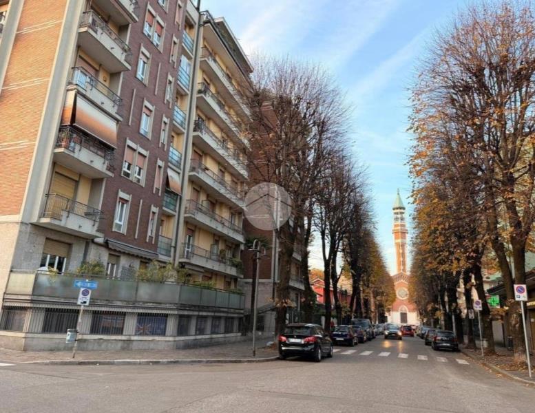 appartamento in affitto a Seregno
