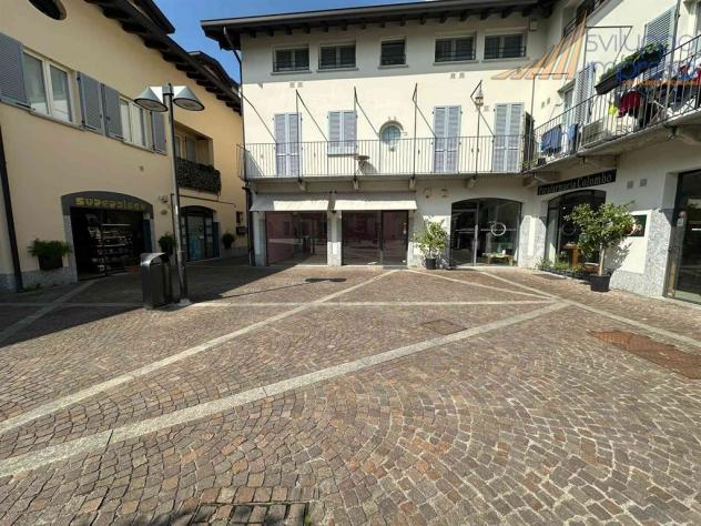 negozio in affitto a Seregno