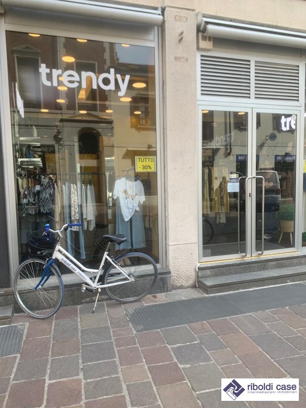 negozio in affitto a Seregno
