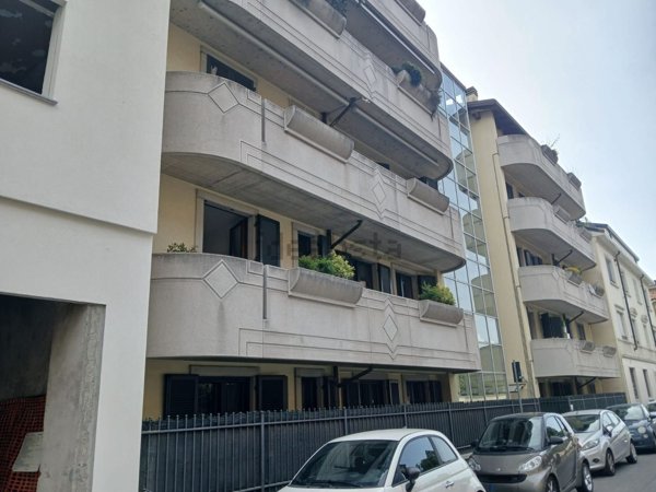 appartamento in affitto a Seregno