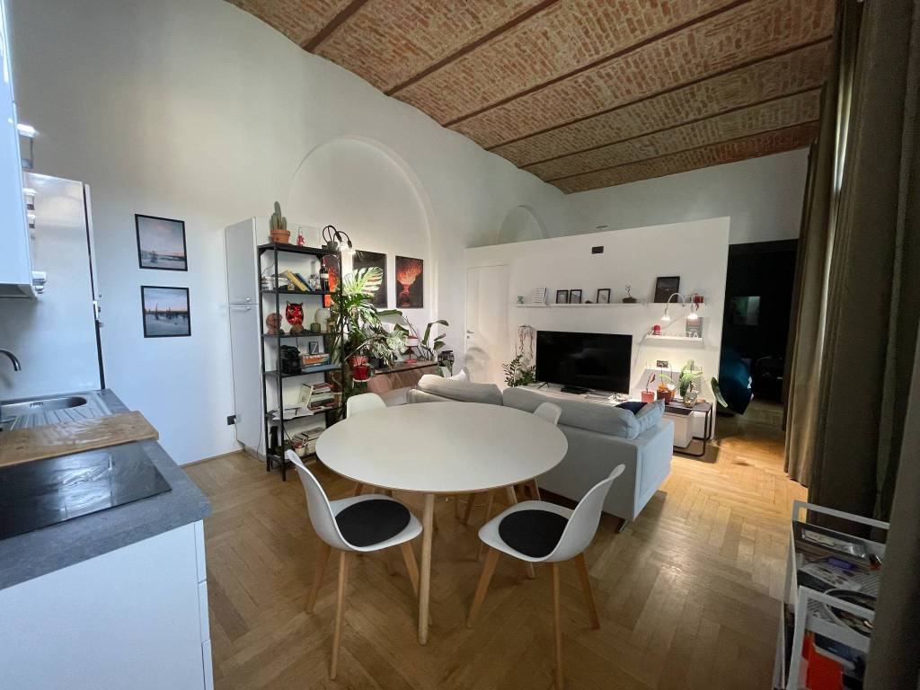 appartamento in affitto a Seregno