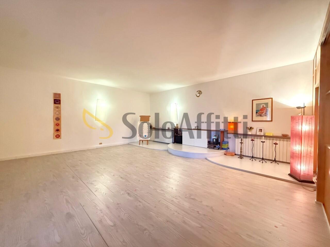 ufficio in affitto a Seregno