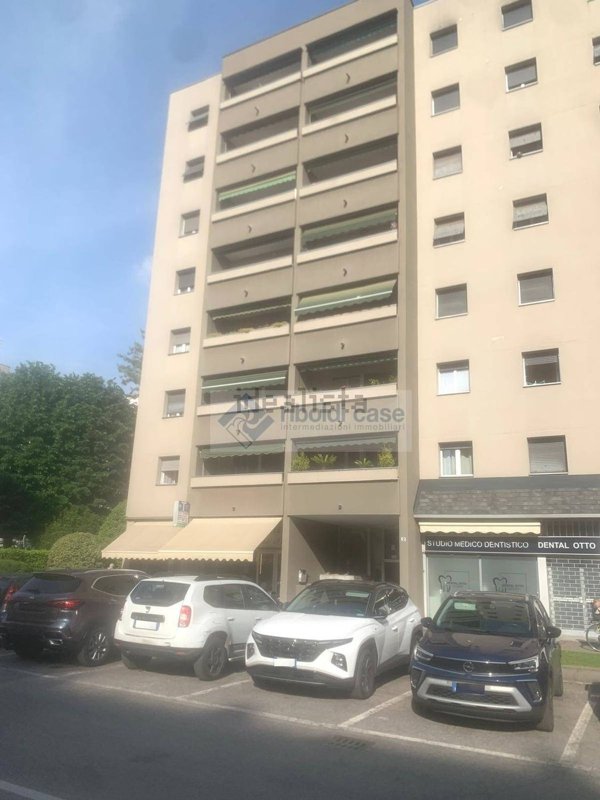 appartamento in affitto a Seregno