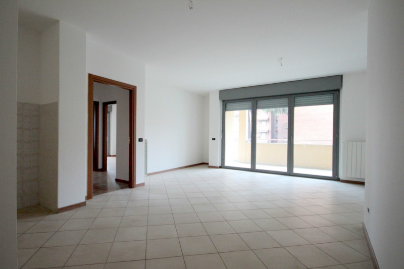 appartamento in affitto a Seregno