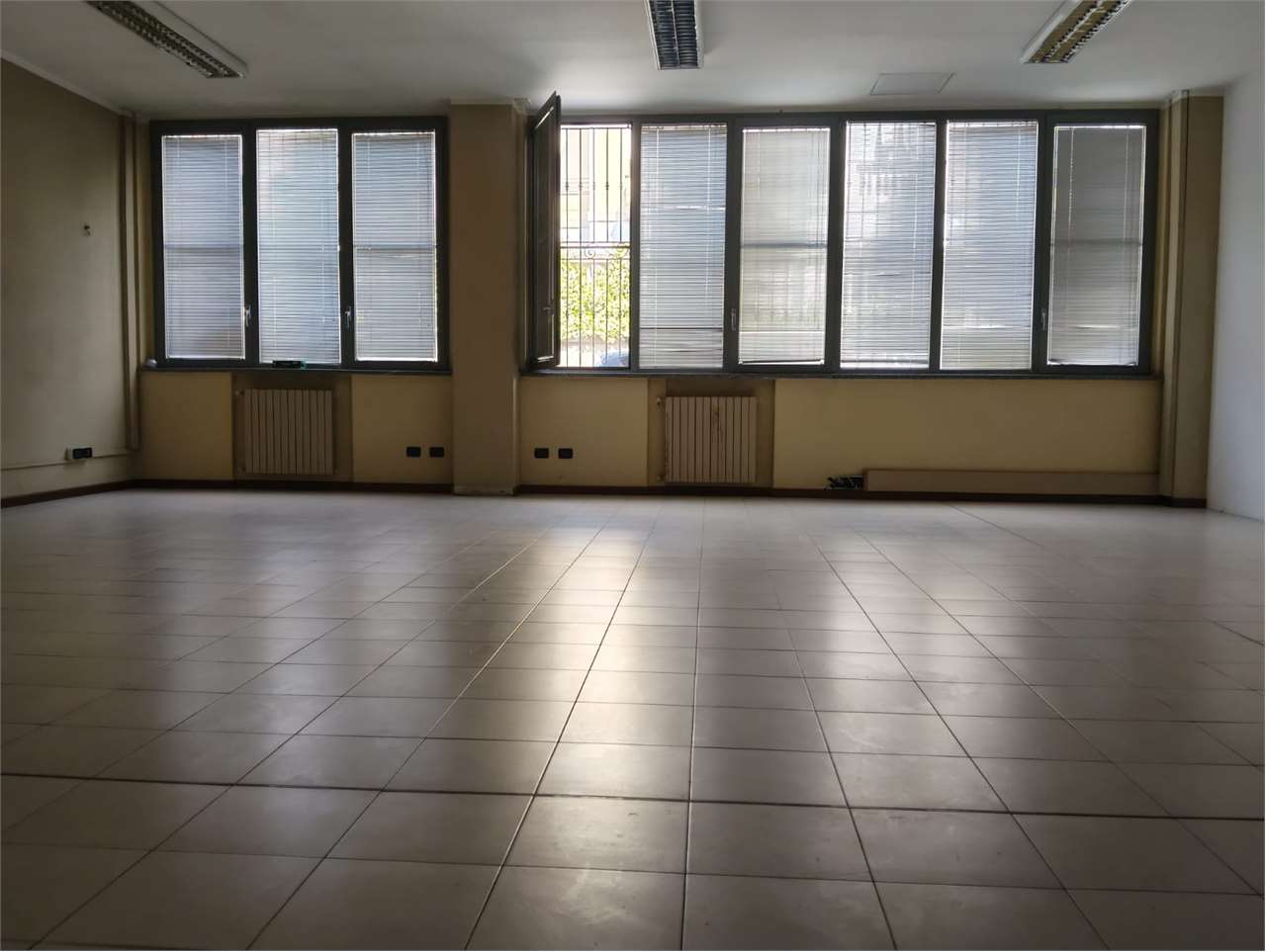 ufficio in affitto a Seregno