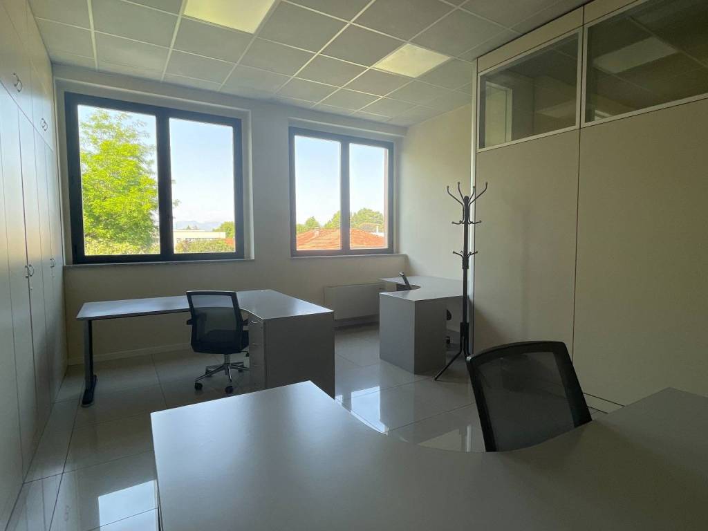 ufficio in affitto a Seregno