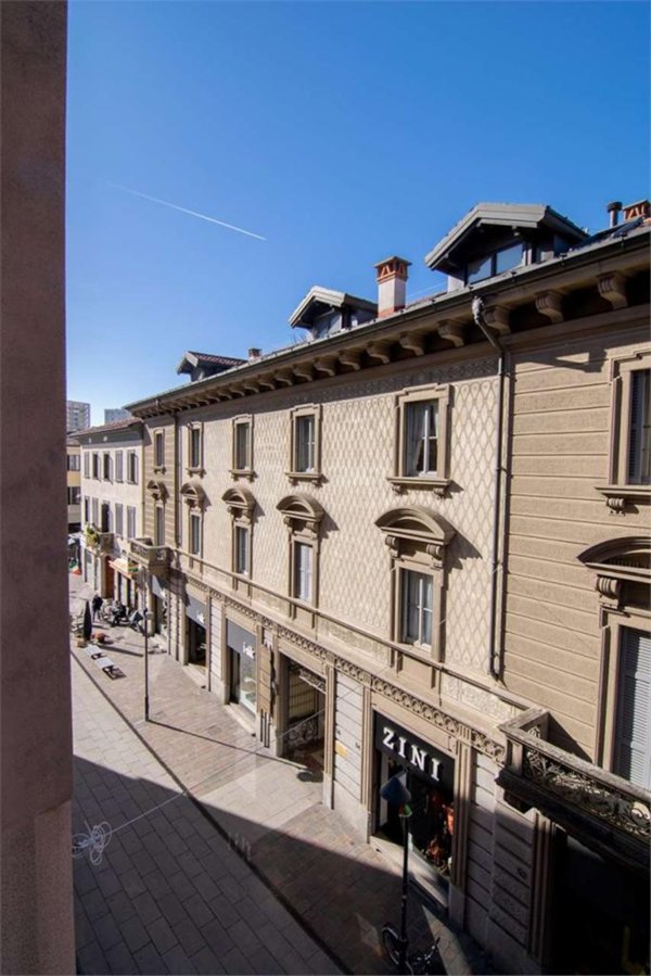 appartamento in affitto a Seregno