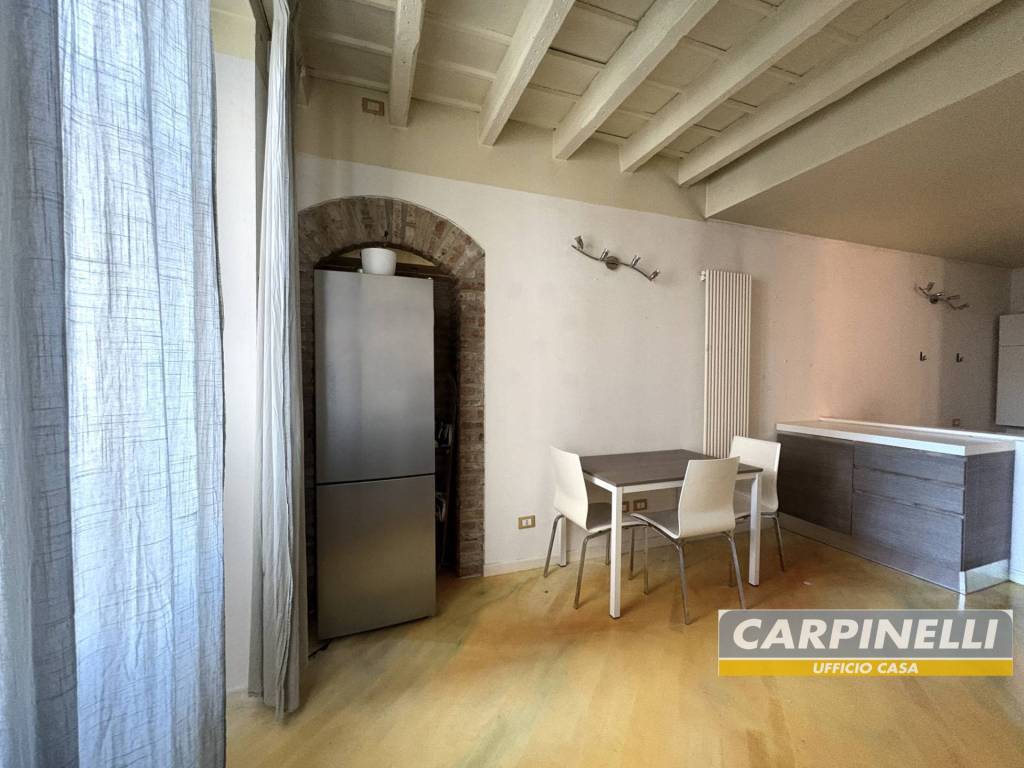 appartamento in affitto a Seregno