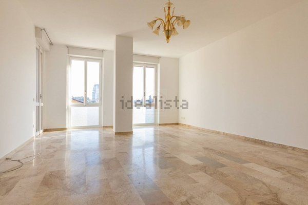 appartamento in affitto a Seregno