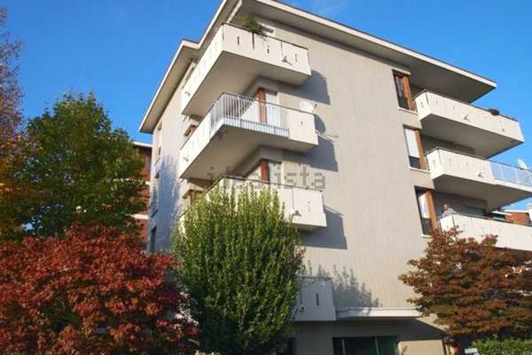appartamento in affitto a Seregno