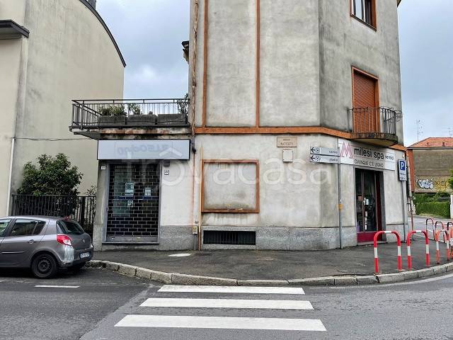 negozio in affitto a Seregno