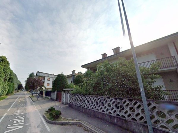 appartamento in affitto a Seregno