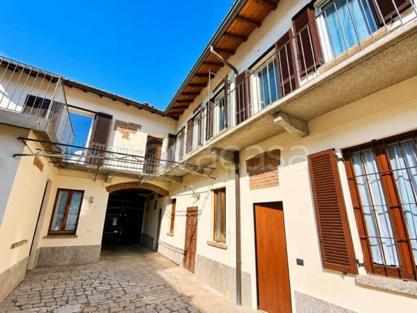appartamento in affitto a Seregno