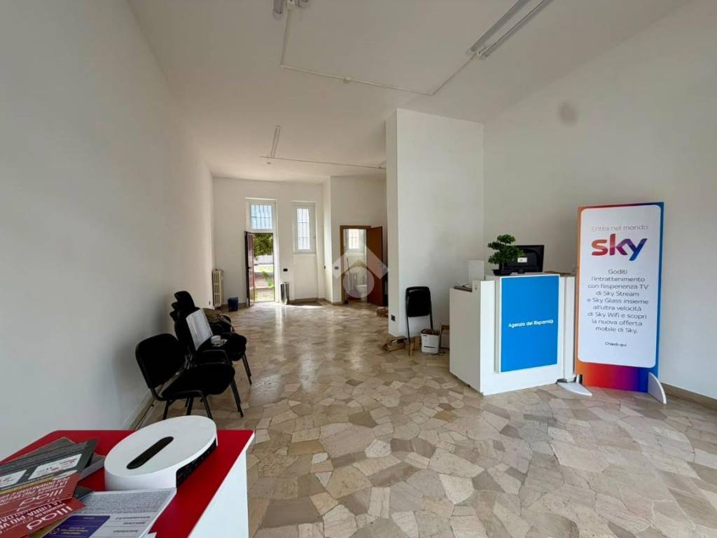 negozio in affitto a Seregno