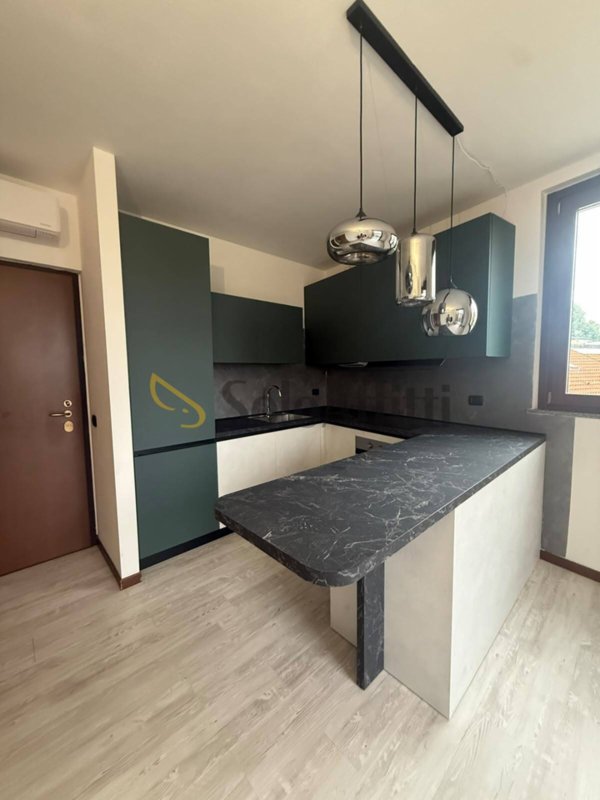 appartamento in affitto a Seregno