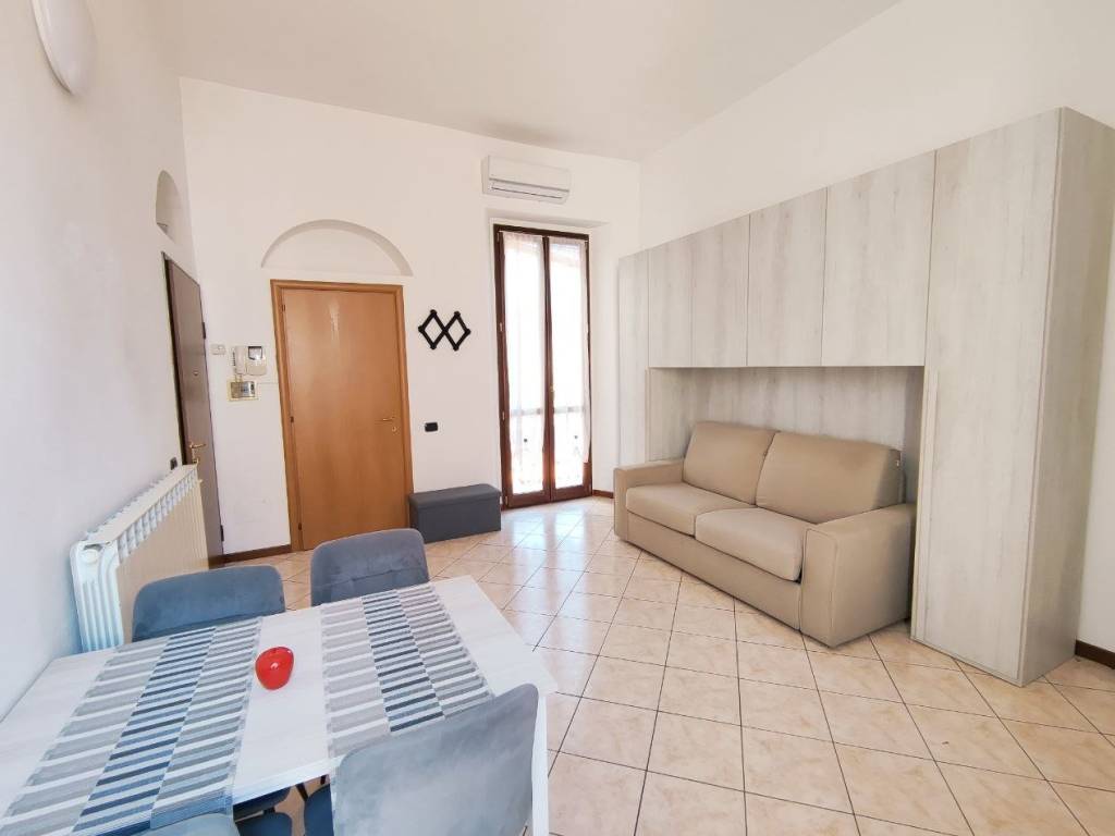 appartamento in affitto a Seregno