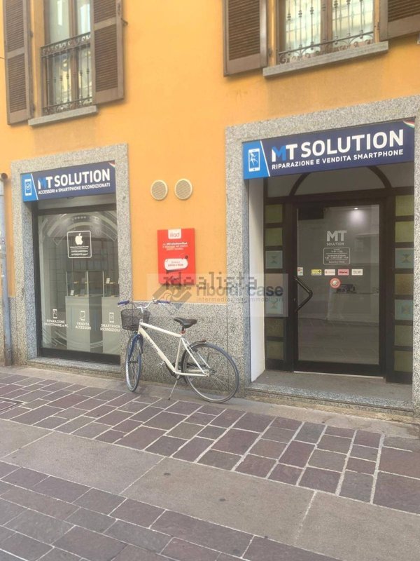 negozio in affitto a Seregno