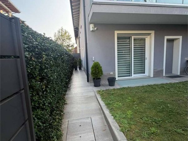 appartamento in affitto a Seregno