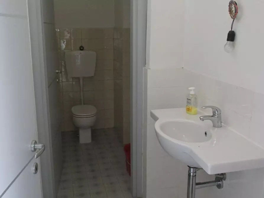 negozio in affitto a Seveso