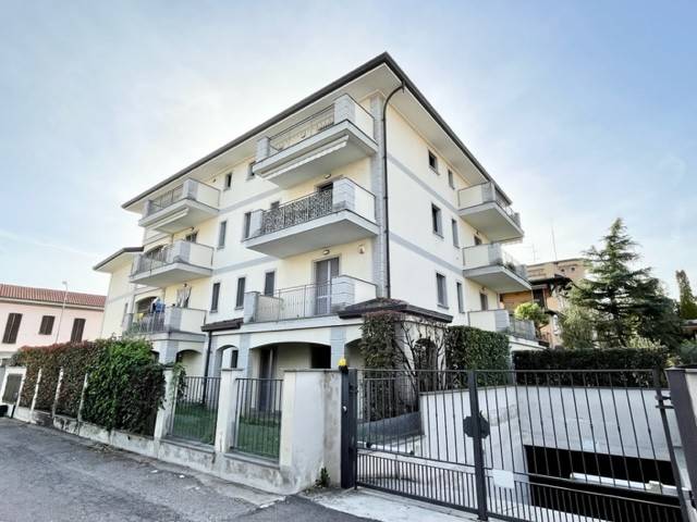 appartamento in affitto a Seveso