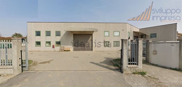 ufficio in affitto a Seveso in zona Baruccana