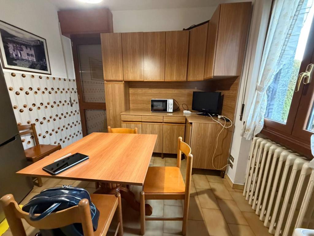 appartamento in affitto a Seveso in zona Baruccana