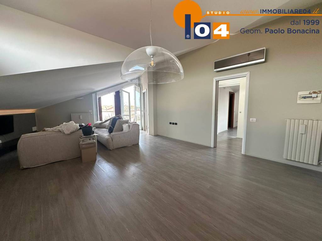 appartamento in affitto a Seveso