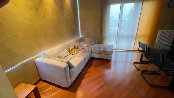 appartamento in affitto a Seveso in zona Baruccana