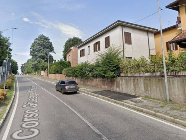 appartamento in affitto a Seveso in zona Baruccana