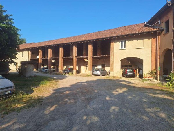 appartamento in affitto a Triuggio