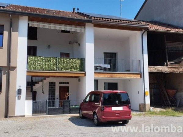 casa indipendente in affitto a Triuggio in zona Canonica Lambro