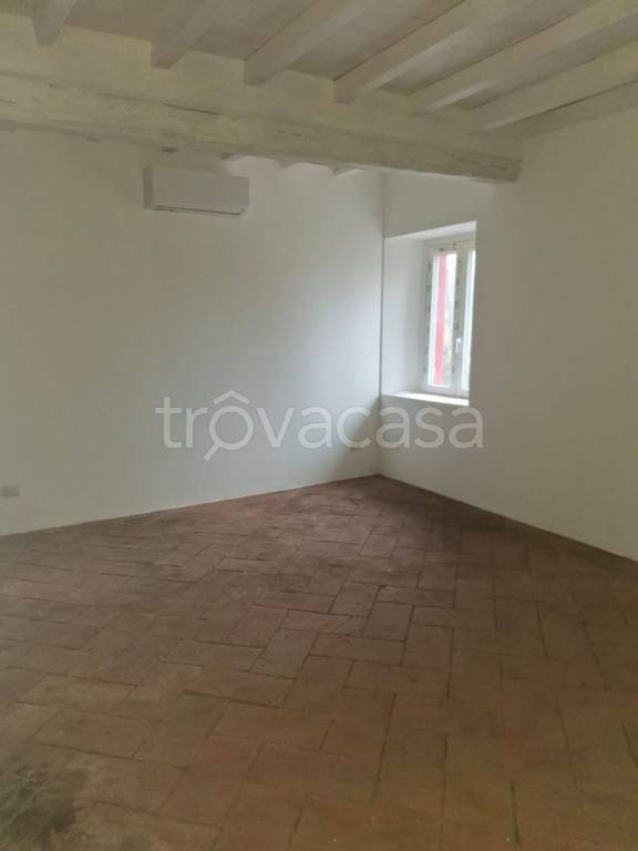 appartamento in affitto a Triuggio in zona Tregasio