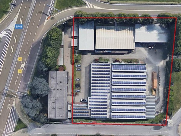 locale commerciale in affitto ad Usmate Velate