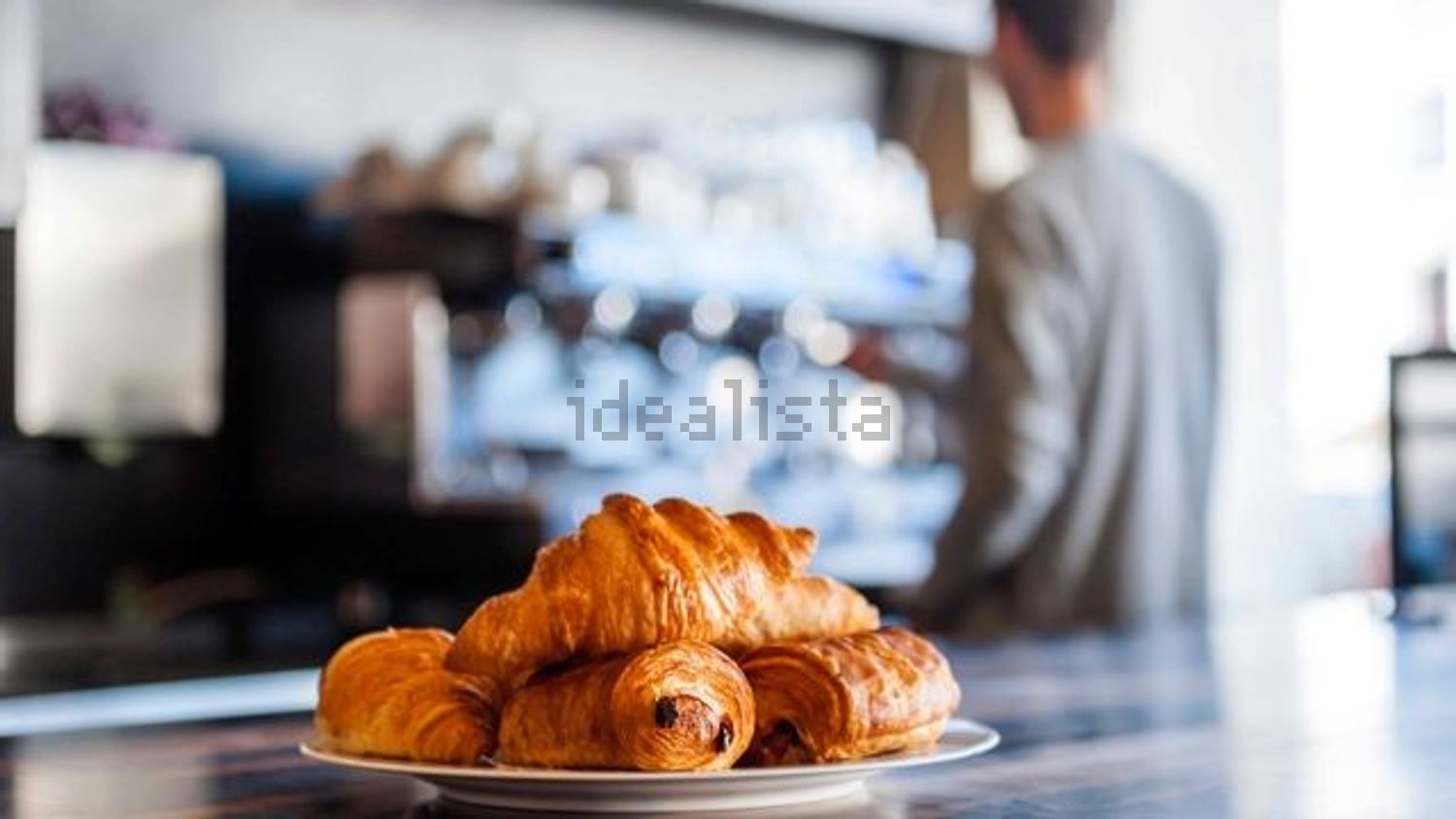 negozio in affitto ad Usmate Velate