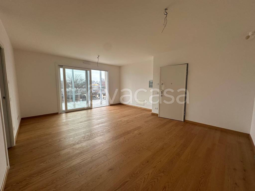 appartamento in affitto ad Usmate Velate