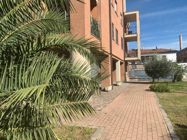 appartamento in affitto a Varedo