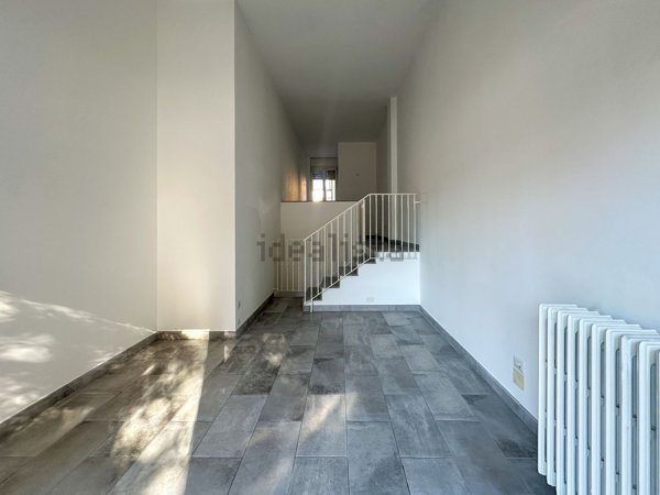 negozio in affitto a Varedo