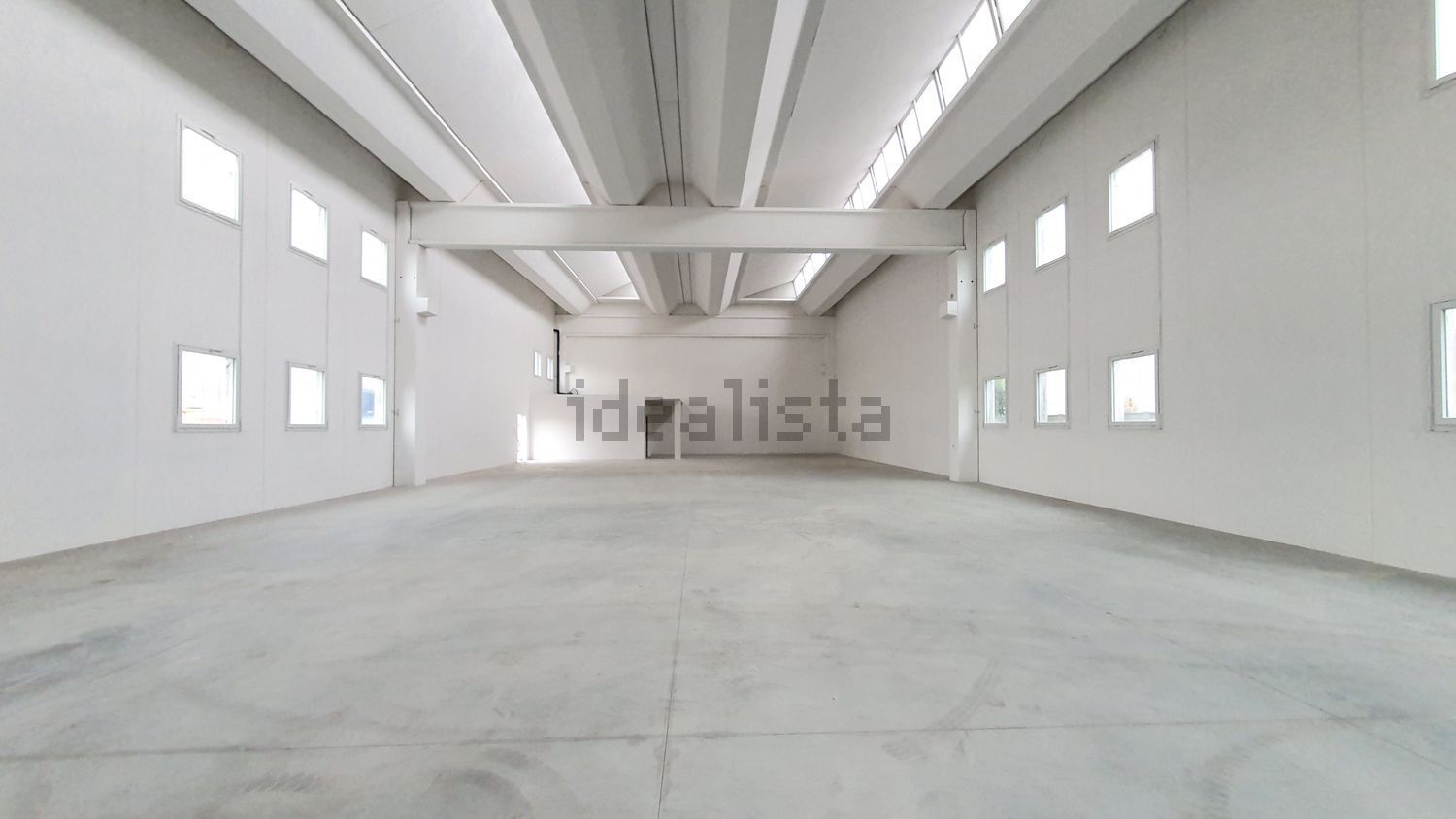 capannone in affitto a Varedo