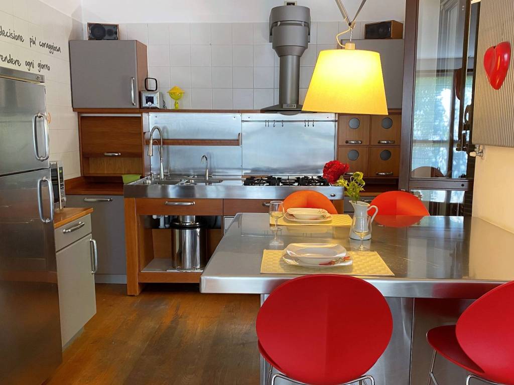 casa indipendente in affitto a Vedano al Lambro